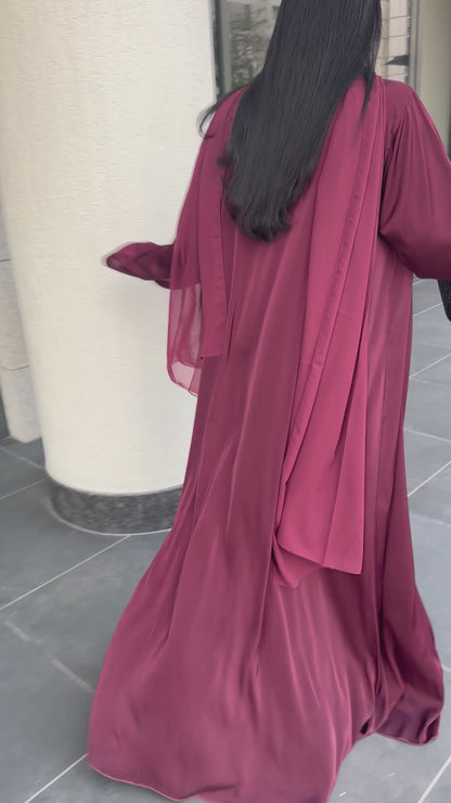 CHIC BURGUNDY