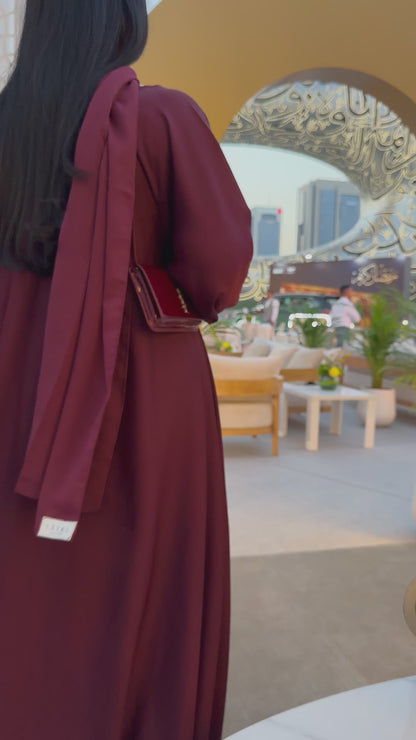 CHIC BURGUNDY